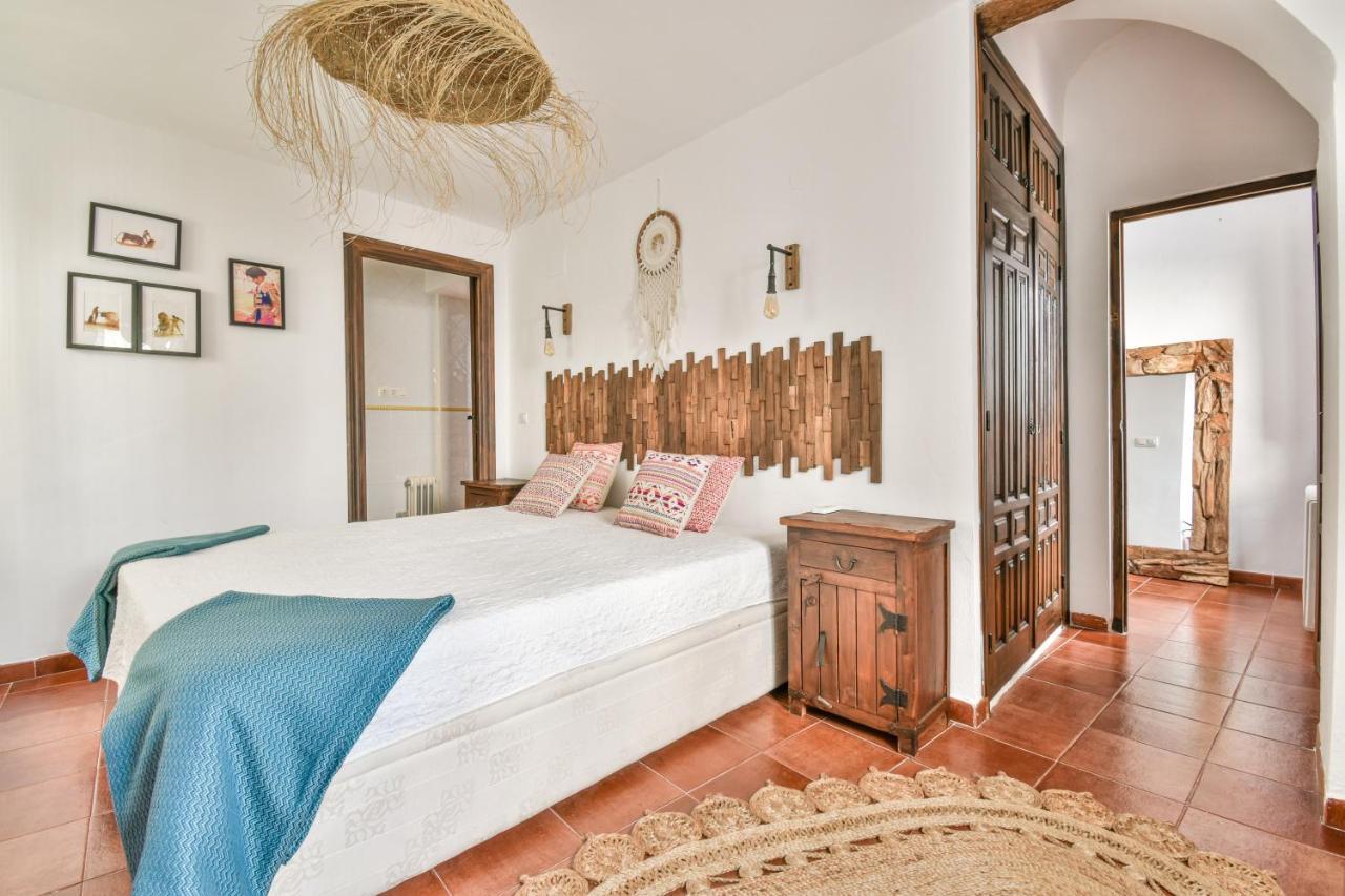 Casa Sol Y Aire - Vakantievilla In Dorp Met Prive Zwembad Pinos del Valle Exterior foto